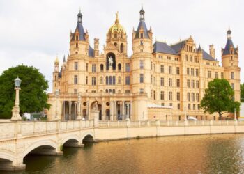 Nordfinanzministerkonferenz in Schwerin - Nordfinanzminister einig: Staatsmodernisierung voranbringen