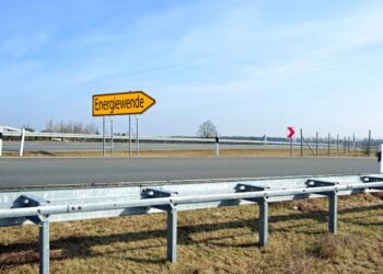 Weichen für die Energiewende stellen: HanseWerk-Gruppe schafft insgesamt 250 neue Jobs
