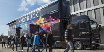 Hanse Sail Rostock: Erlebnisausstellung InnoTruck zeigt Technologien der Zukunft