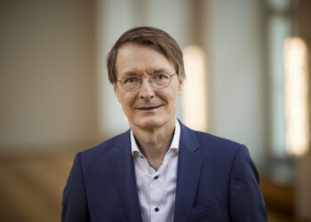 Apotheker gegen Lauterbach
