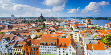 Wohnungsbau und Immobilienmarkt in Rostock – Steigende Nachfrage führt zu höheren Mietpreisen und neuen Wohnprojekten