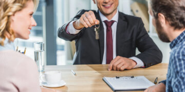 Haus kaufen in Schwerin: Immobilienmarkt und Wirtschaftsentwicklung