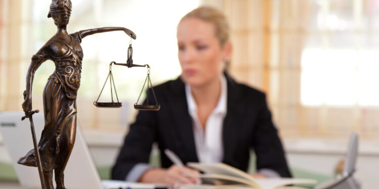 Rechtssicher kündigen als Arbeitnehmer – Fristen, Formvorgaben, Rechte und häufige Fehler im Überblick