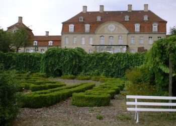 Erstes landesweites Kommunalnetzwerk auf Schloss Vietgest machte Chancen beim Ausbau erneuerbarer Energien sichtbar