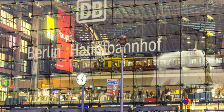 Ludwigslust: Start der Generalsanierung der Strecke Hamburg-Berlin