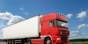 Fachkräftesicherung in der Logistik: Wie Speditionen in Mecklenburg-Vorpommern dem Fahrermangel begegnen