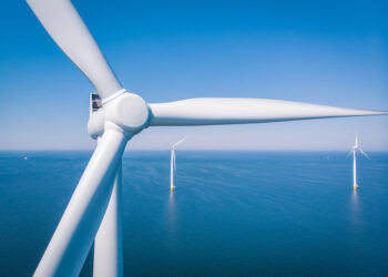 Offshore-Wind Studie prüft Chancen für Rostock und Mukran